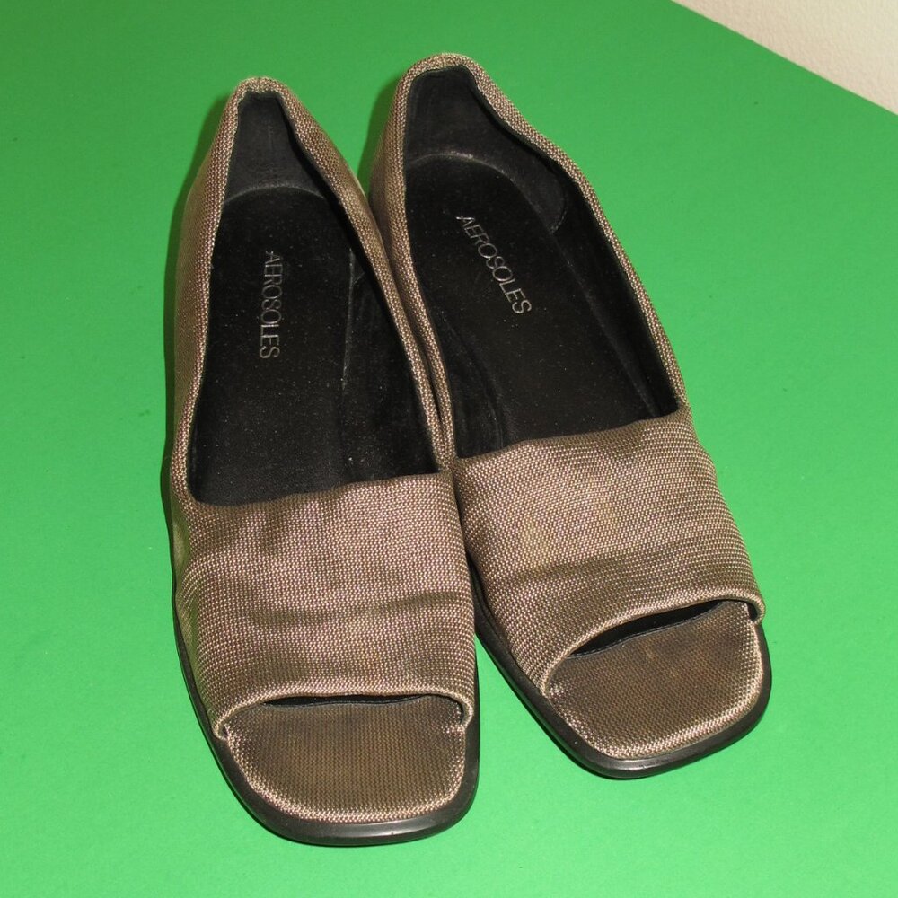 AEROSOLES  Peep Toe Low HEELS Sandals Sz 10 US Women